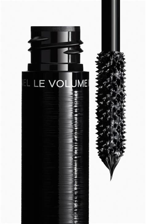 chanel mascara le volume revolution|chanel extreme volume mascara.